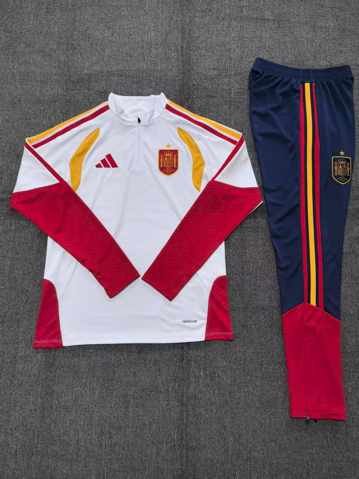 Kids Spain Training Tracksuits 2026 Football Kit Soccer Jersey