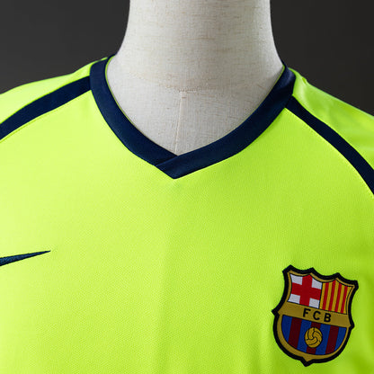 Barcelona Jersey 2005-06 Away Retro Football Kit