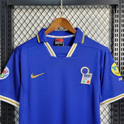 Italy Jersey home Kit 1996 Retro
