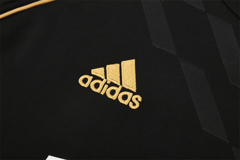Retro Real Madrid Training Tracksuits 2011-12 Football Kit Soccer Jersey