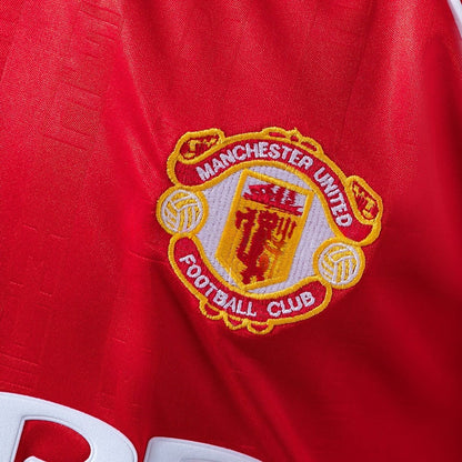 Manchester United Jersey 1998-00 Home Retro Kit