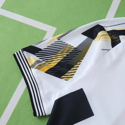 RM CF Concept Fan Version 25/26 Season Jersey