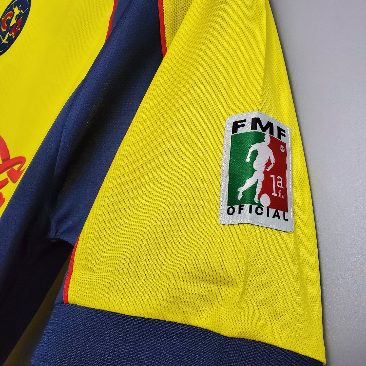 Retro Club America Jersey 2001-02 Home Yellow Football Kit Soccer Jersey