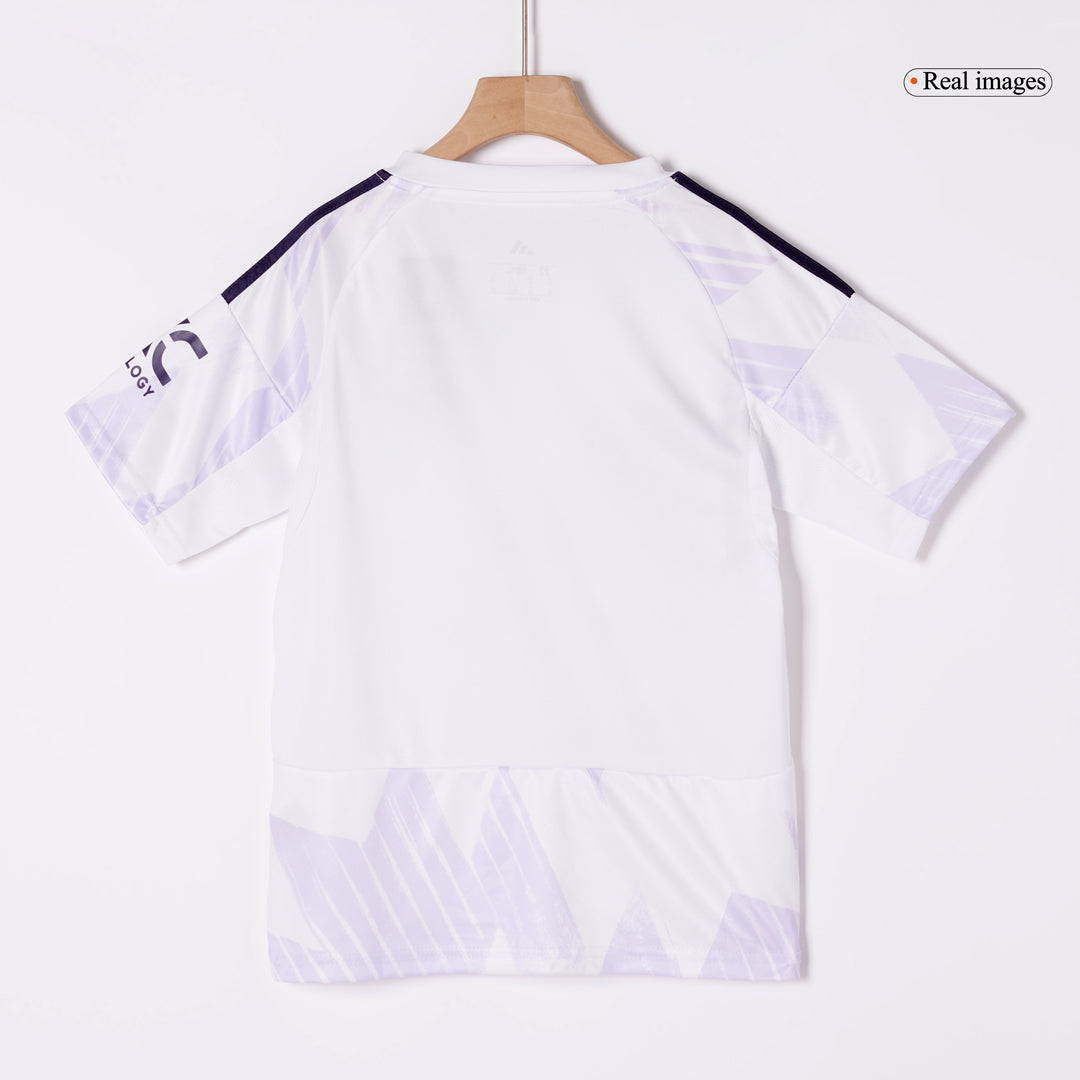 Kids Manchester United Away Kit 2025/26