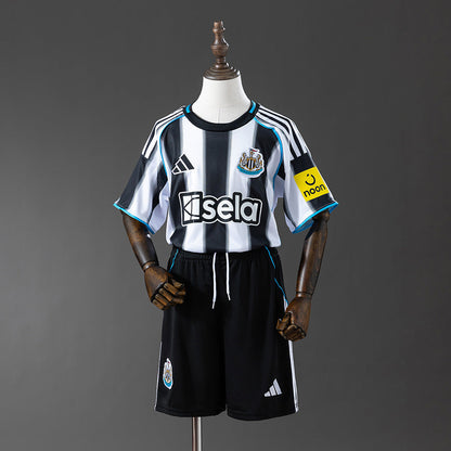 Kids Newcastle United Jersey 25/26 Home Football Kit