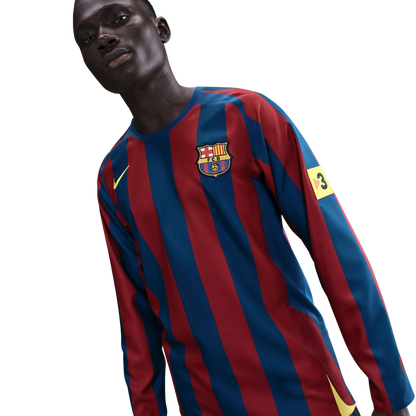 Nike Barcelona Ronaldinho 05/06 Reissue Long Sleeve Jersey