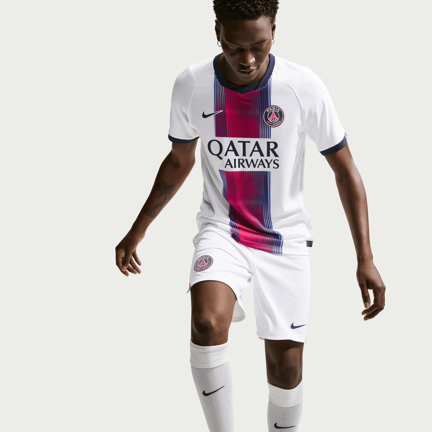 Nike Men's Paris Saint-Germain Stadium  Away Dri-FIT Soccer Jersey 26/27