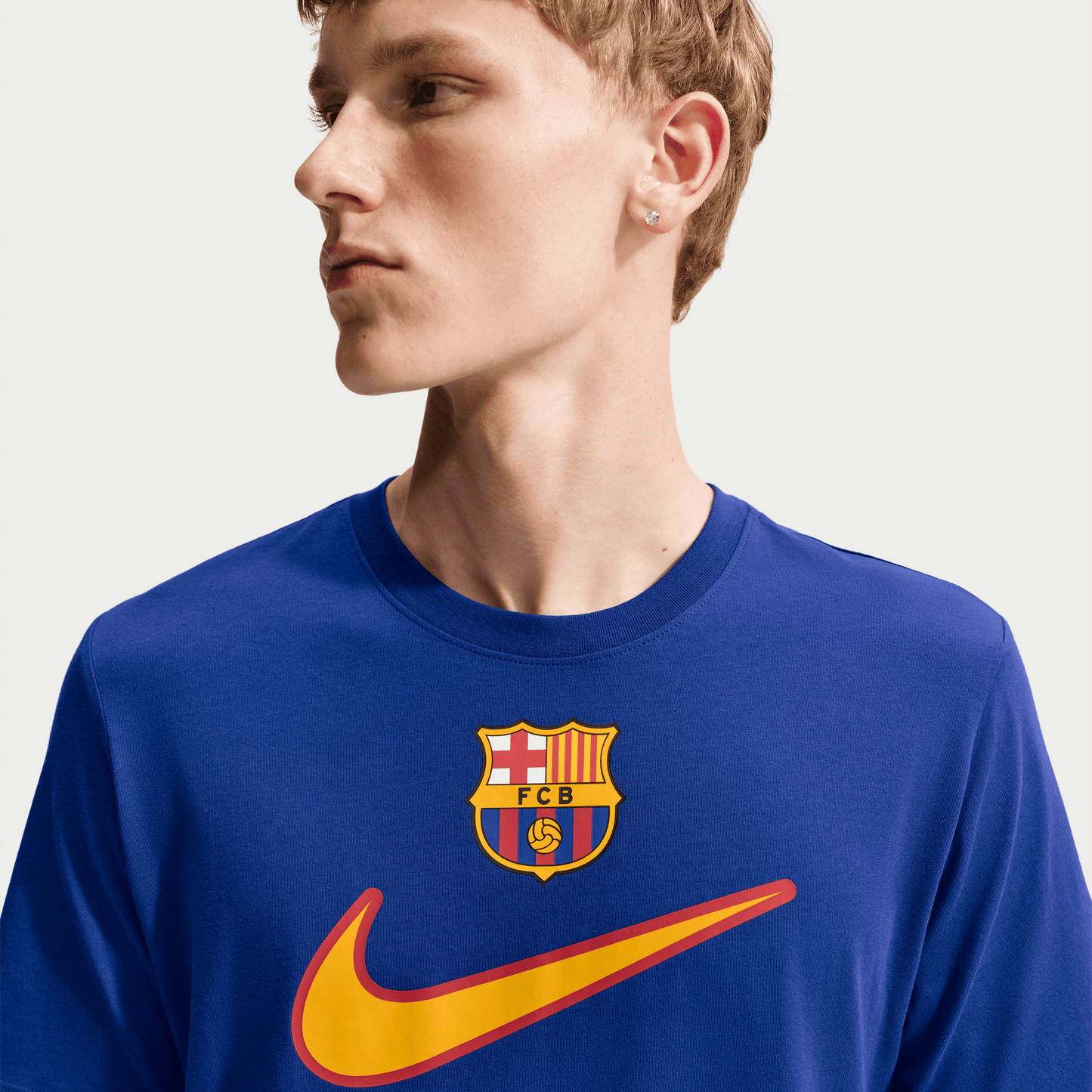 FC Barcelona Swoosh Men's Nike Soccer T-Shirt