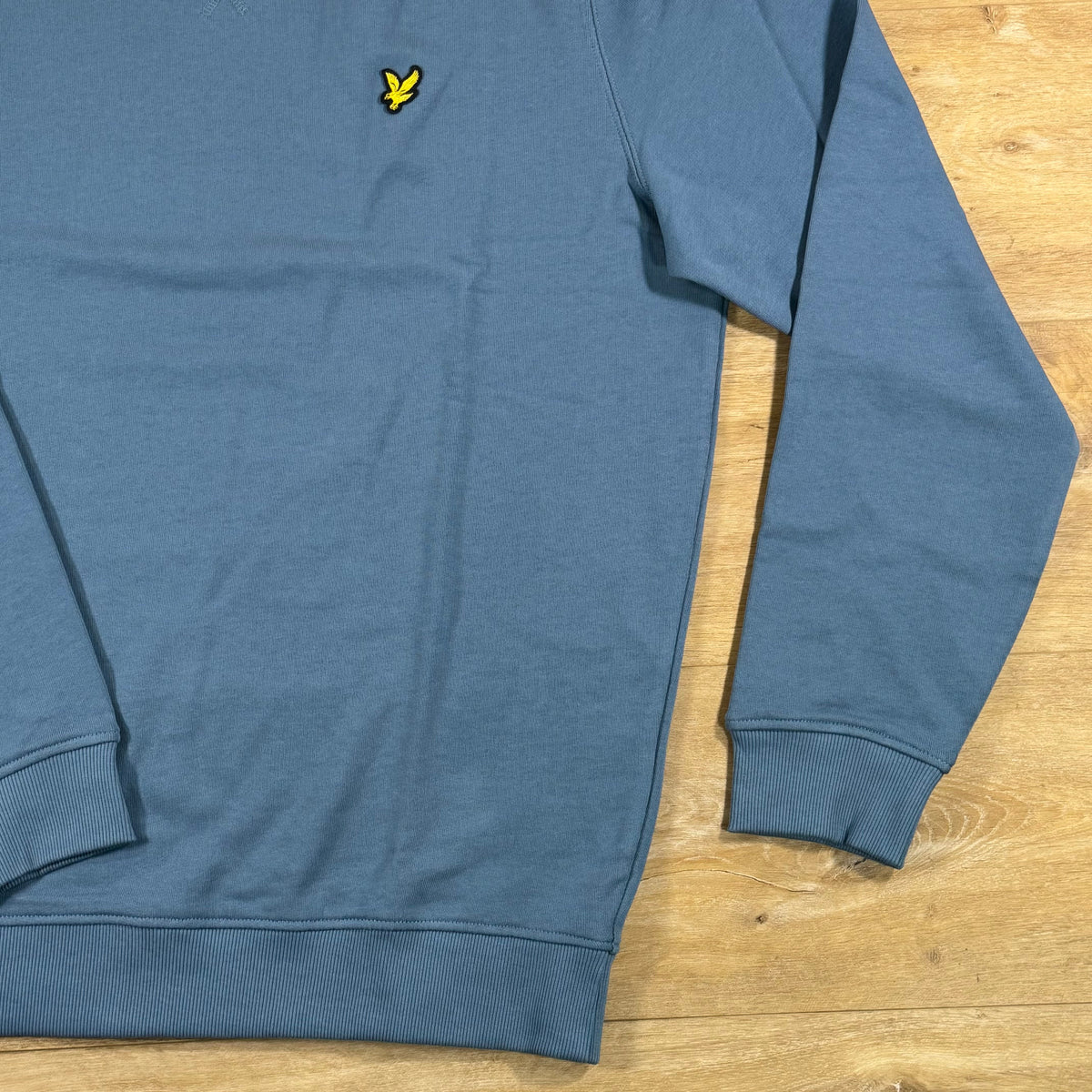 Lyle & Scott Cotton Crewneck Sweatshirt in Ocean Sky