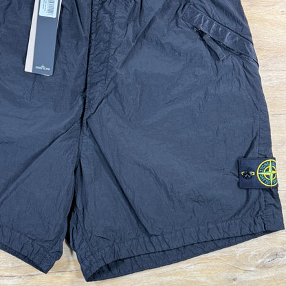 Stone Island Nylon Metal Shorts in Black