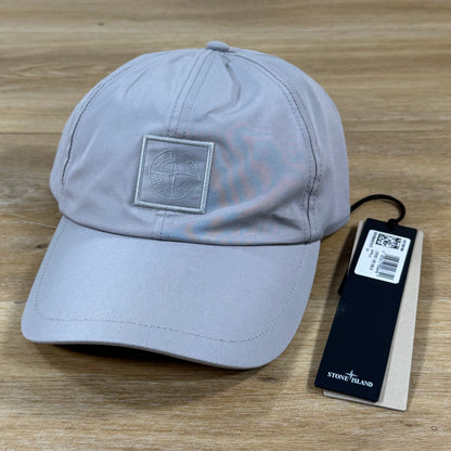 Stone Island Ghost All-Weather Cap in Dust Grey
