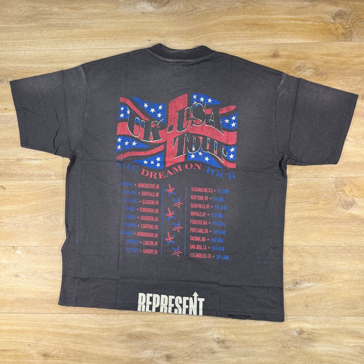 Represent Dream On Tour T-Shirt in Sun Fade Grey