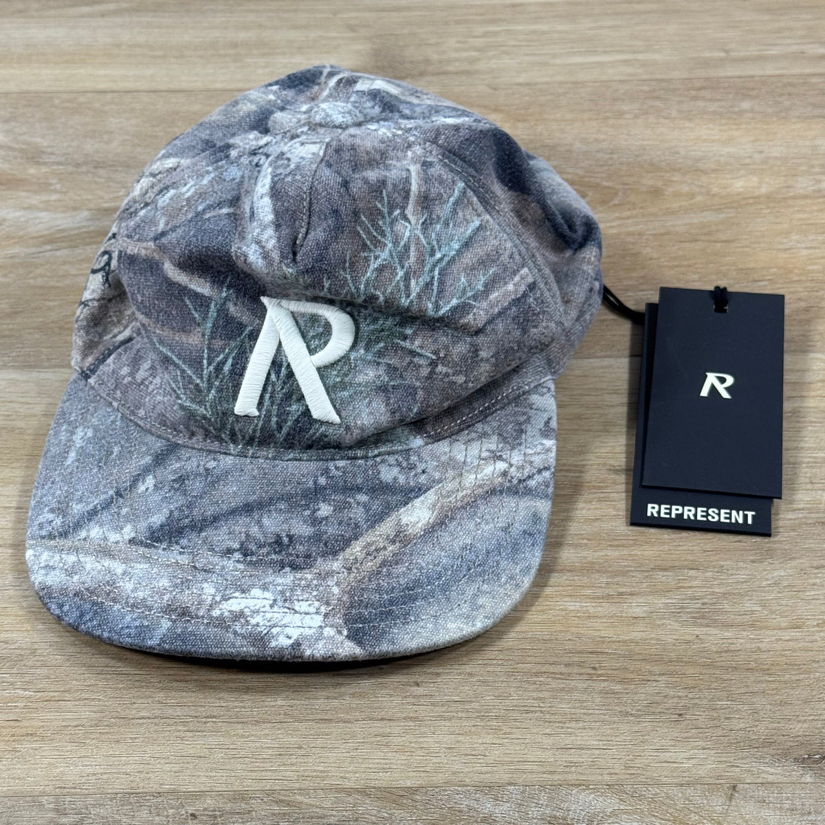 Represent Logo Cap in Camo