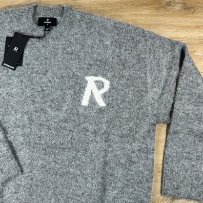 Represent Logo Knit Sweater in Grey