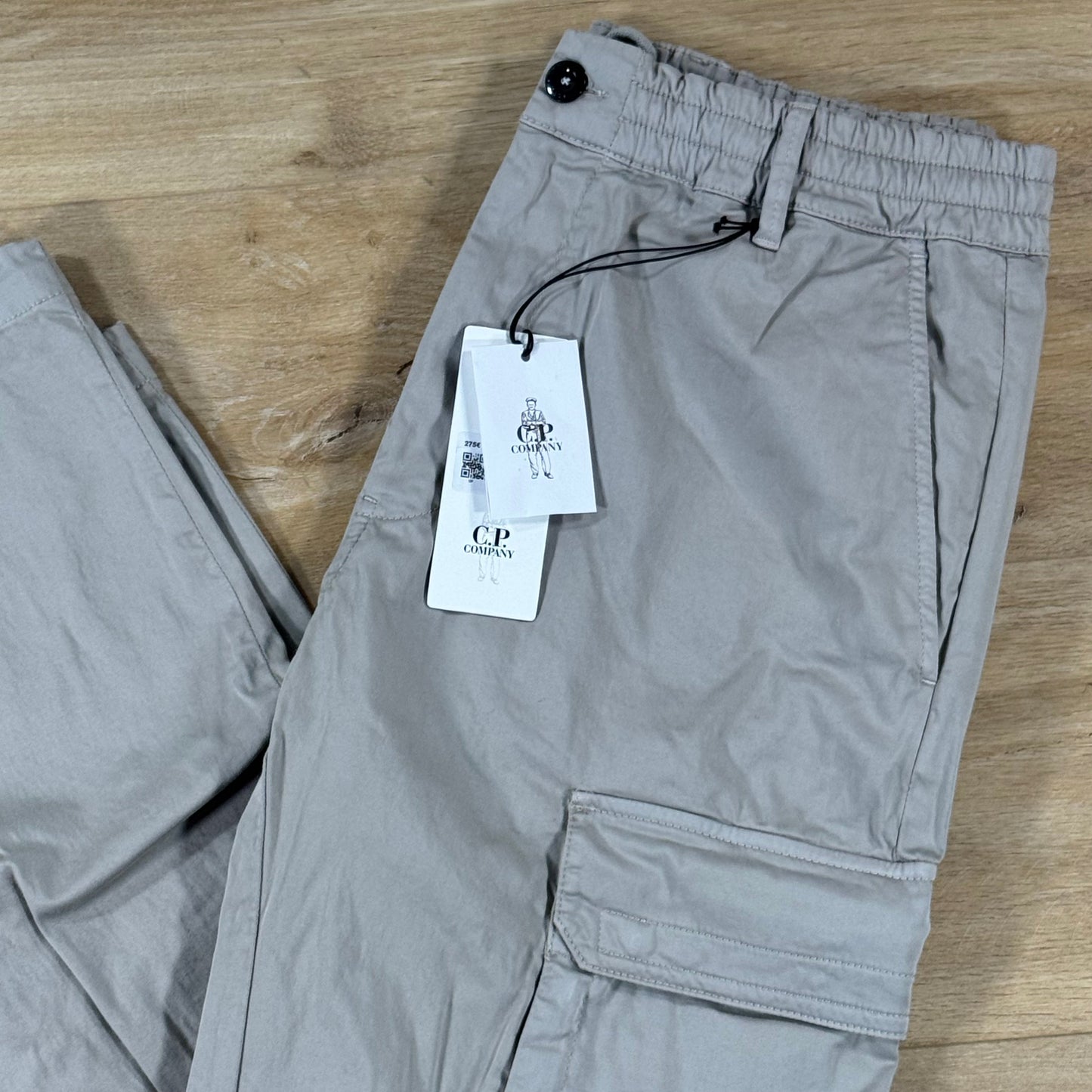 C.P. Company Stretch Sateen Lens Cargo Pants in Dove