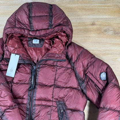 C.P. Company D.D. Shell Lens Puffer Jacket in Andorra - Red