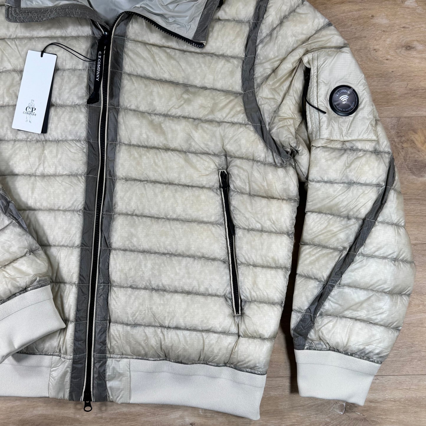 C.P. Company D.D. Shell Hooded Lens Down Jacket in Silver Birch