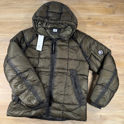 C.P. Company D.D. Shell Lens Puffer Jacket in Ivy Green