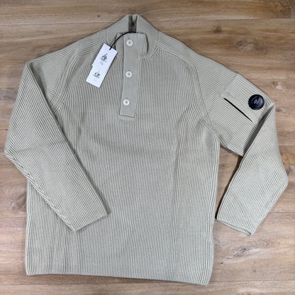 C.P. Company Full Rib Cotton Half Button Lens Sweater in Silver Birch