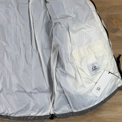 C.P. Company D.D. Shell Lens Puffer Jacket in Gauze White