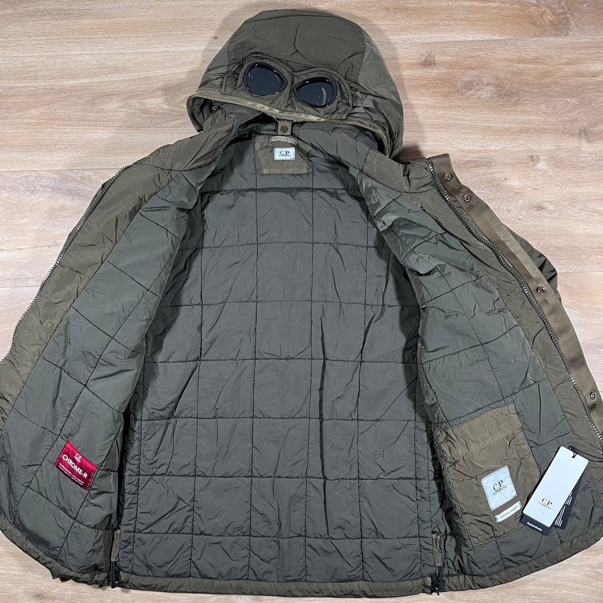 C.P. Company Chrome-R Padded Goggle Jacket in Ivy Green