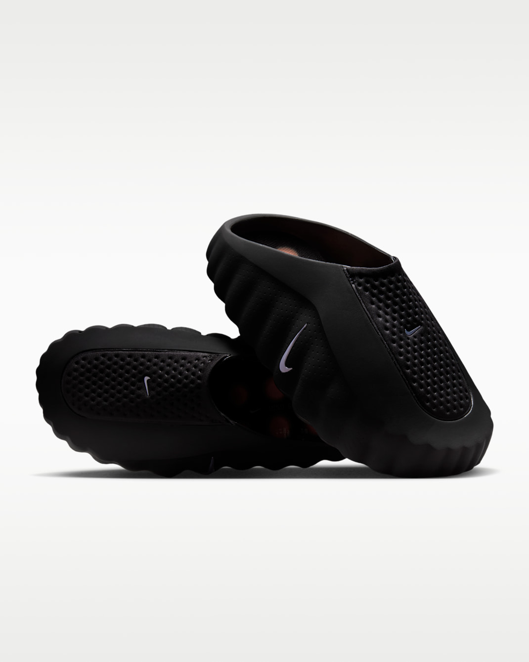 Nike Mind 001 Men's Pregame Mules(Runs small – size up)