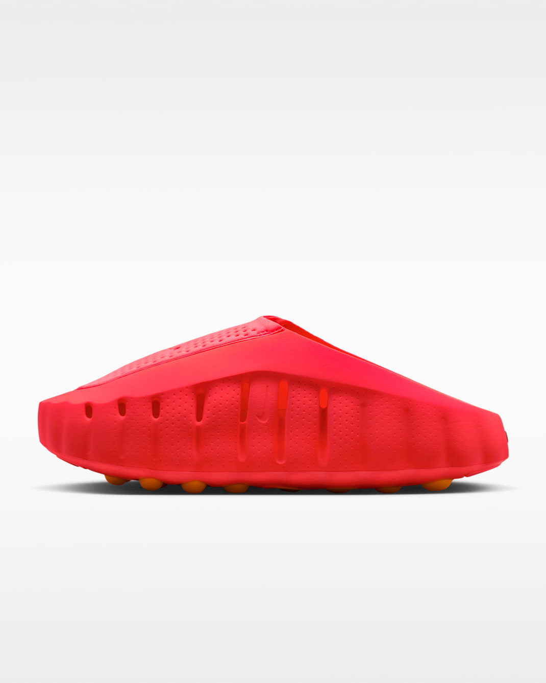 Nike Mind 001 Women's Pregame Mules(Runs small – size up)