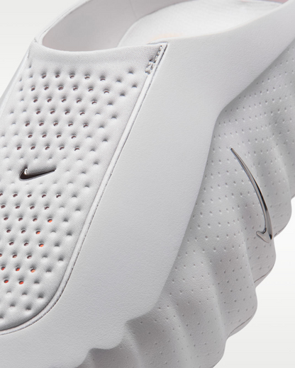 Nike Mind 001 Men's Pregame Mules(Runs small – size up)