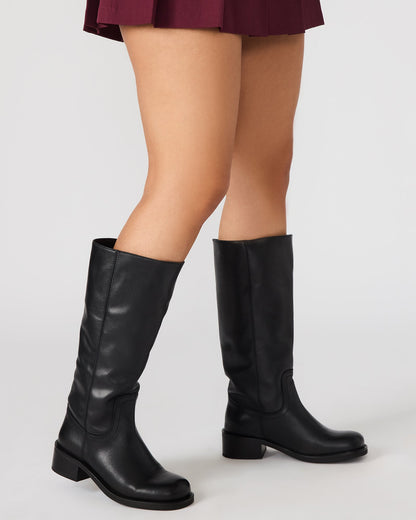 RIGGS BLACK LEATHER WIDE CALF