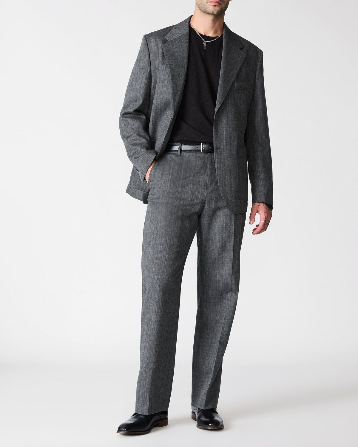 HASEN BLACK LEATHER