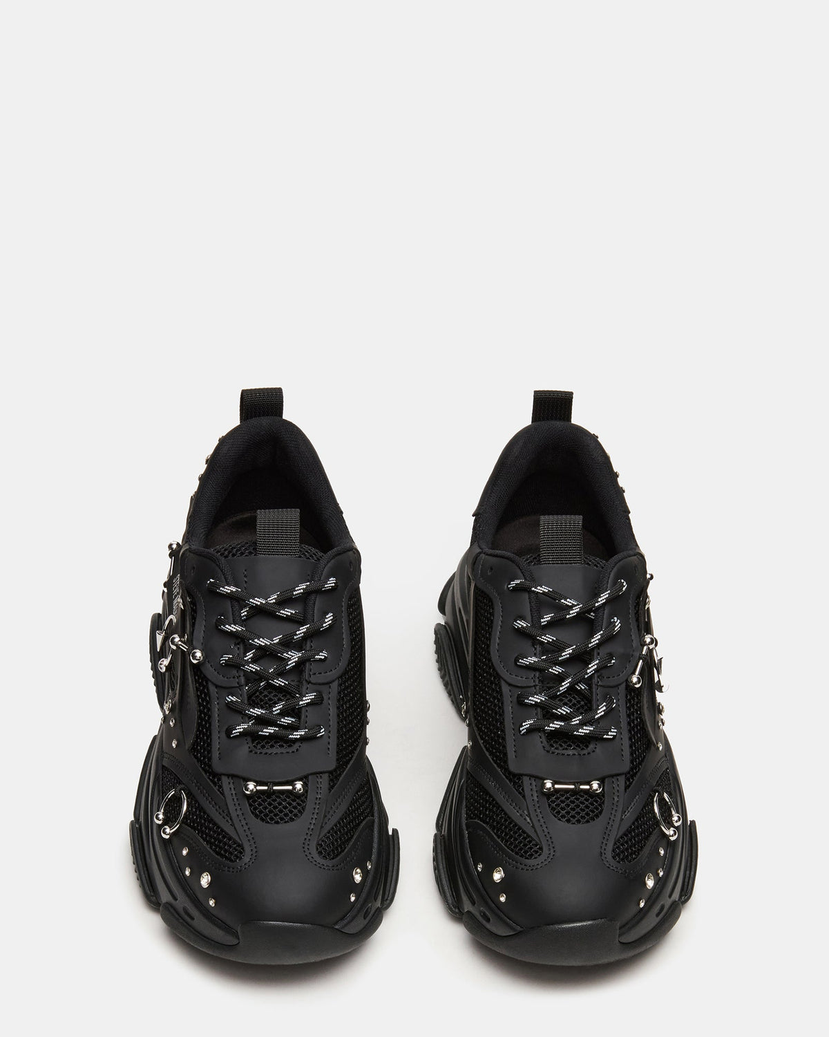 PIERCED BLACK