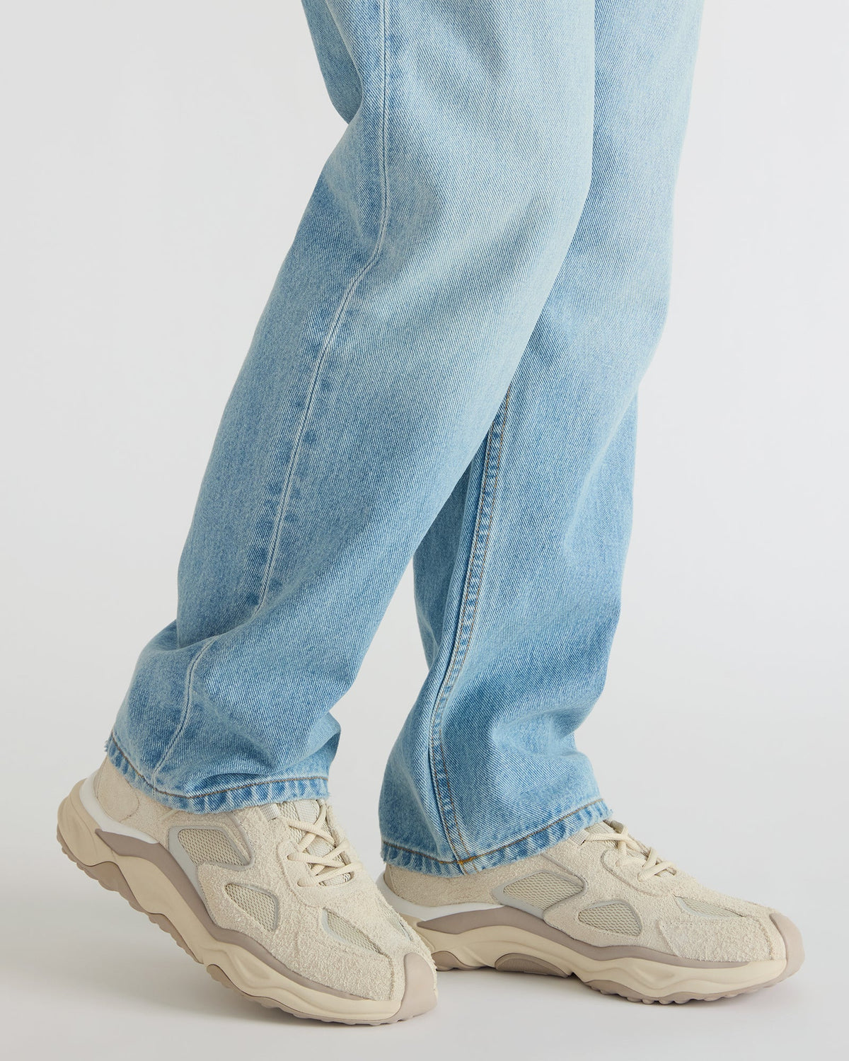 SALVADOR OFF-WHITE