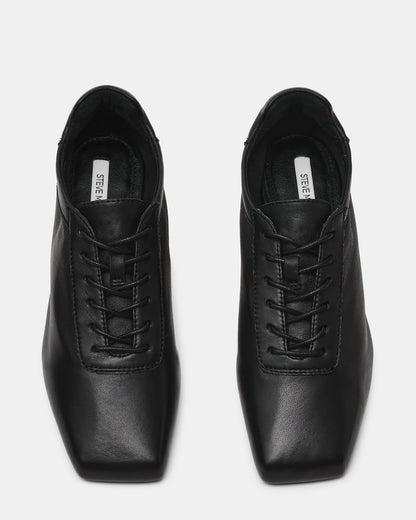 DELPHY LACE-UP BLACK LEATHER