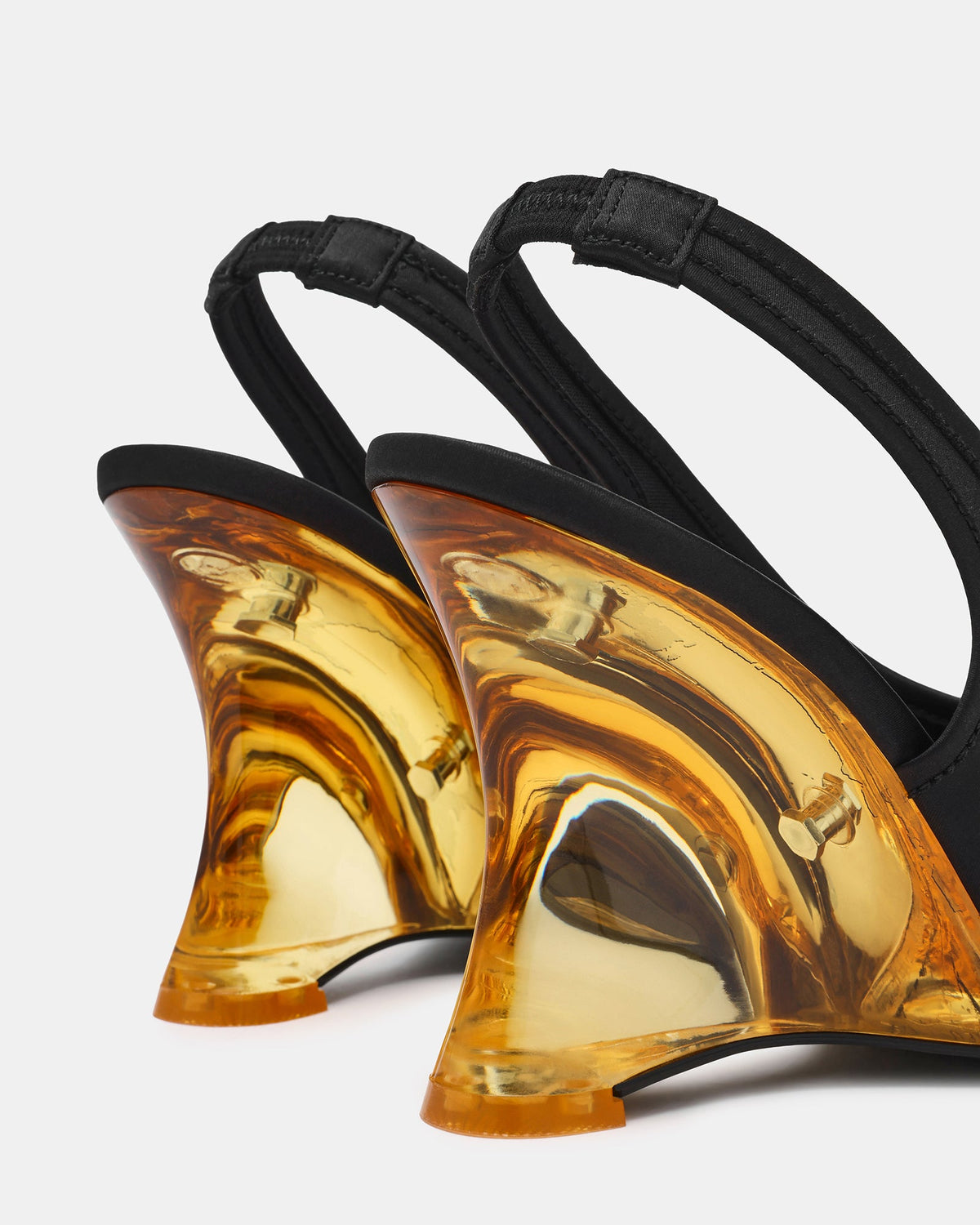 DYRA BLACK SATIN