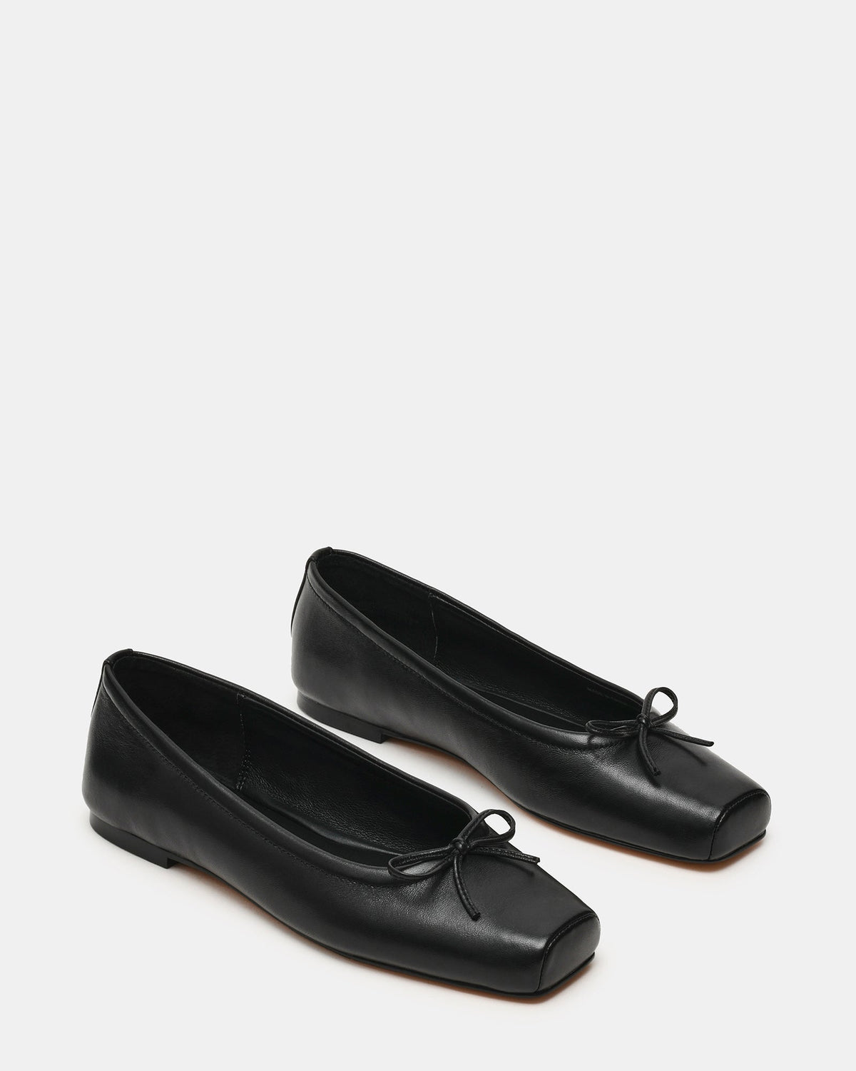 ELEVE BLACK LEATHER