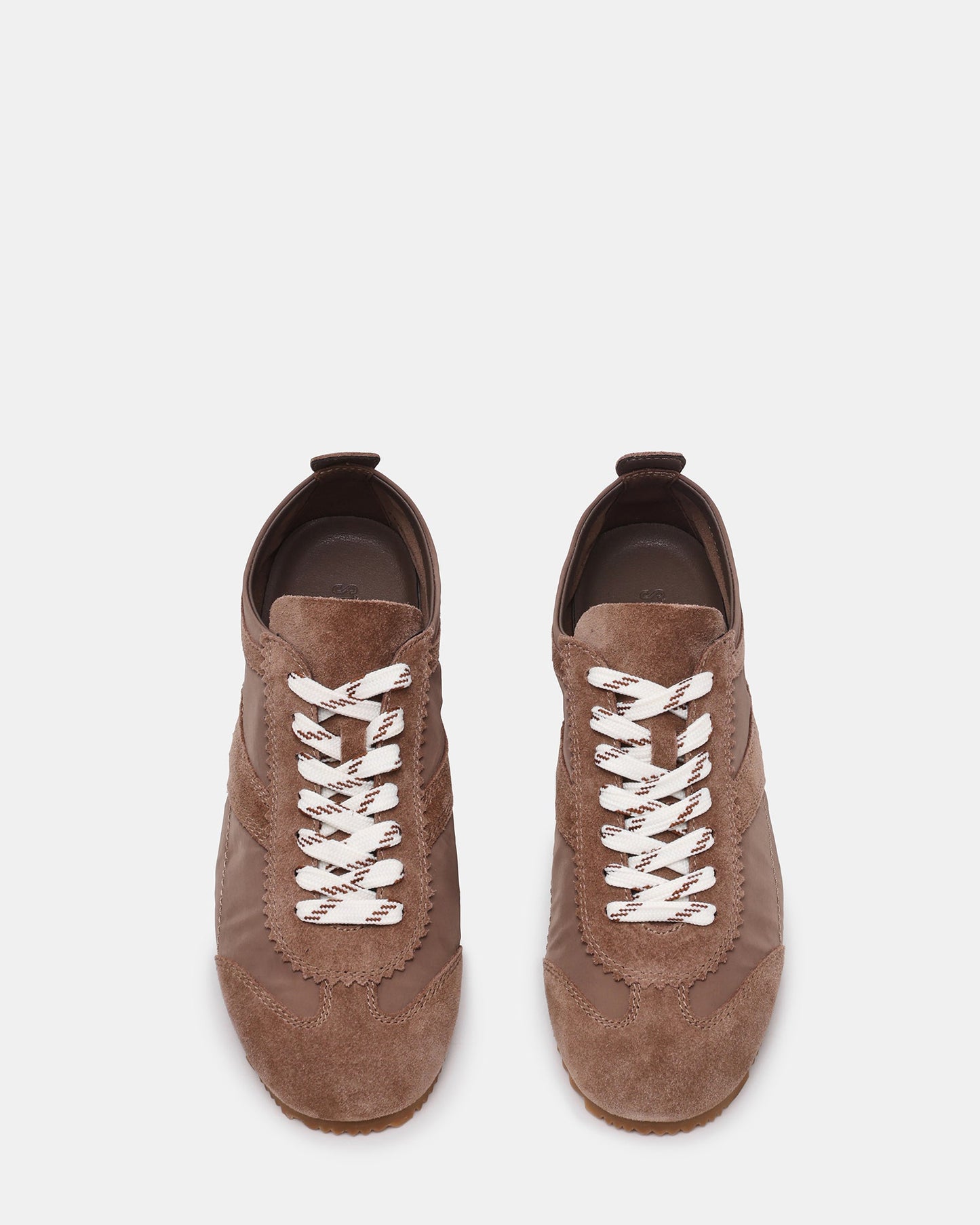 JAYE TAUPE