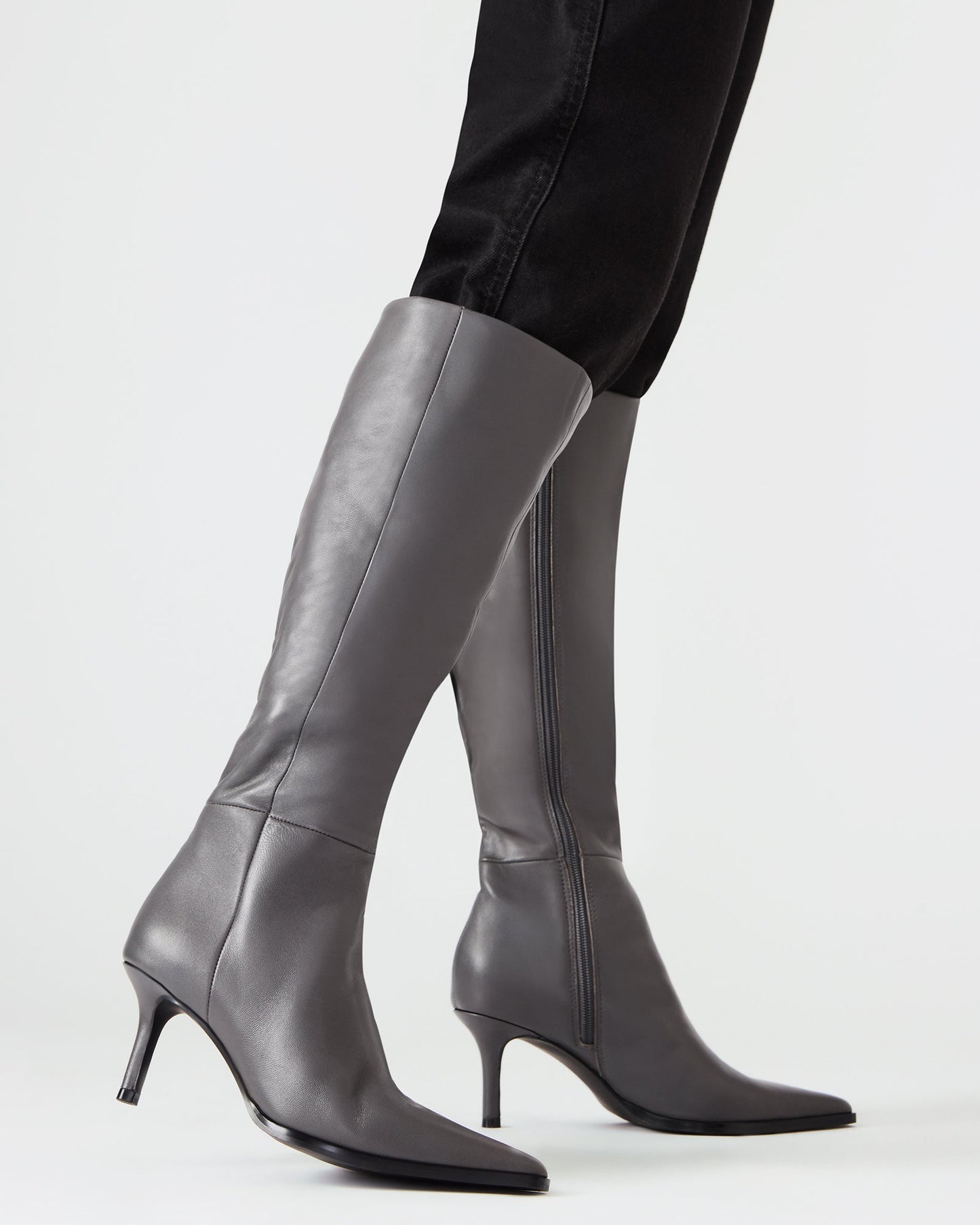 LINGO GREY LEATHER