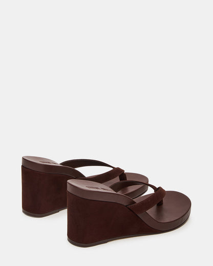 PLAYING BROWN SUEDE