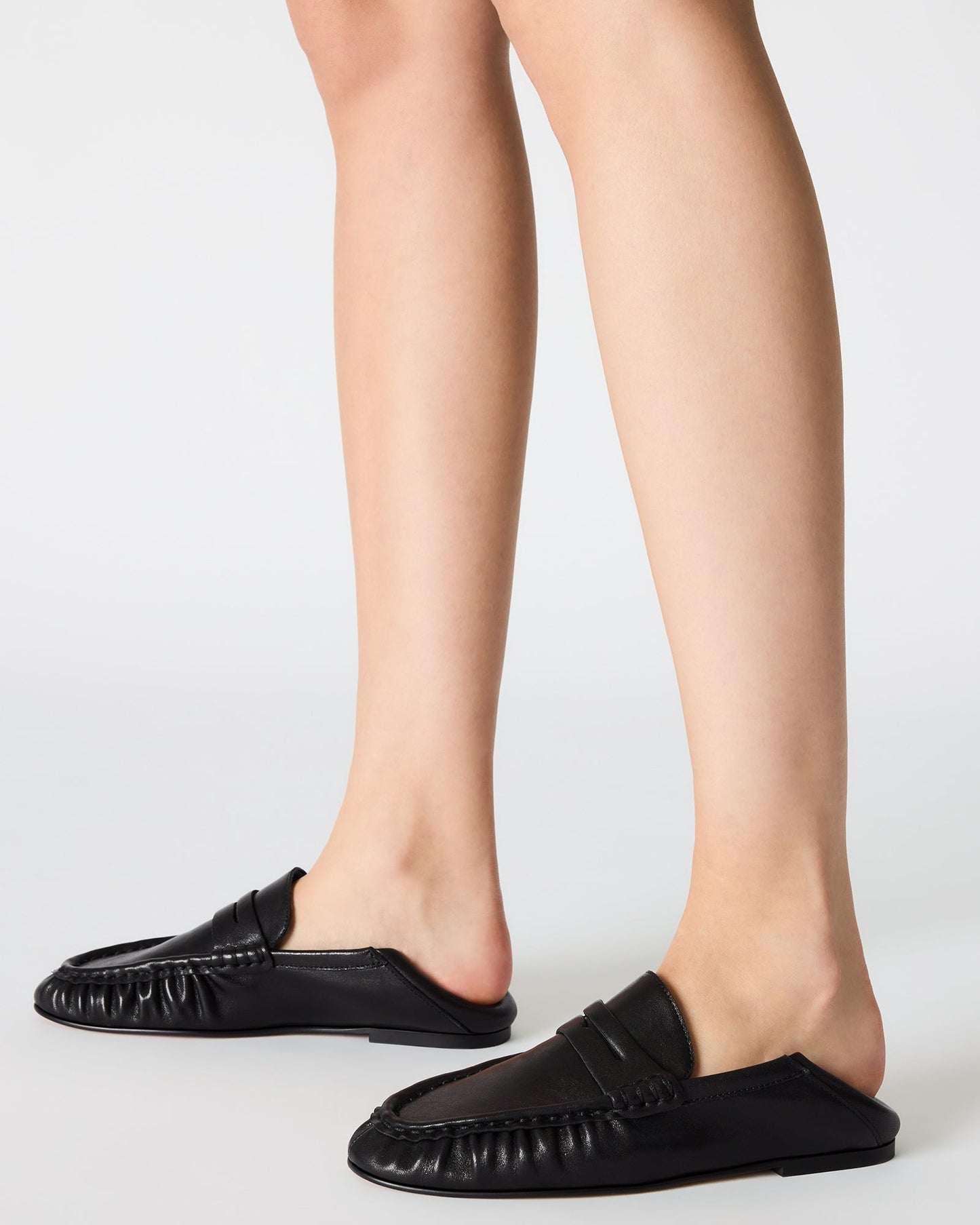 ROGER BLACK LEATHER