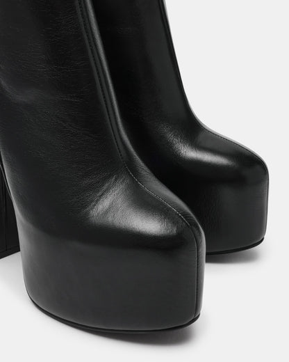SCORN BLACK LEATHER