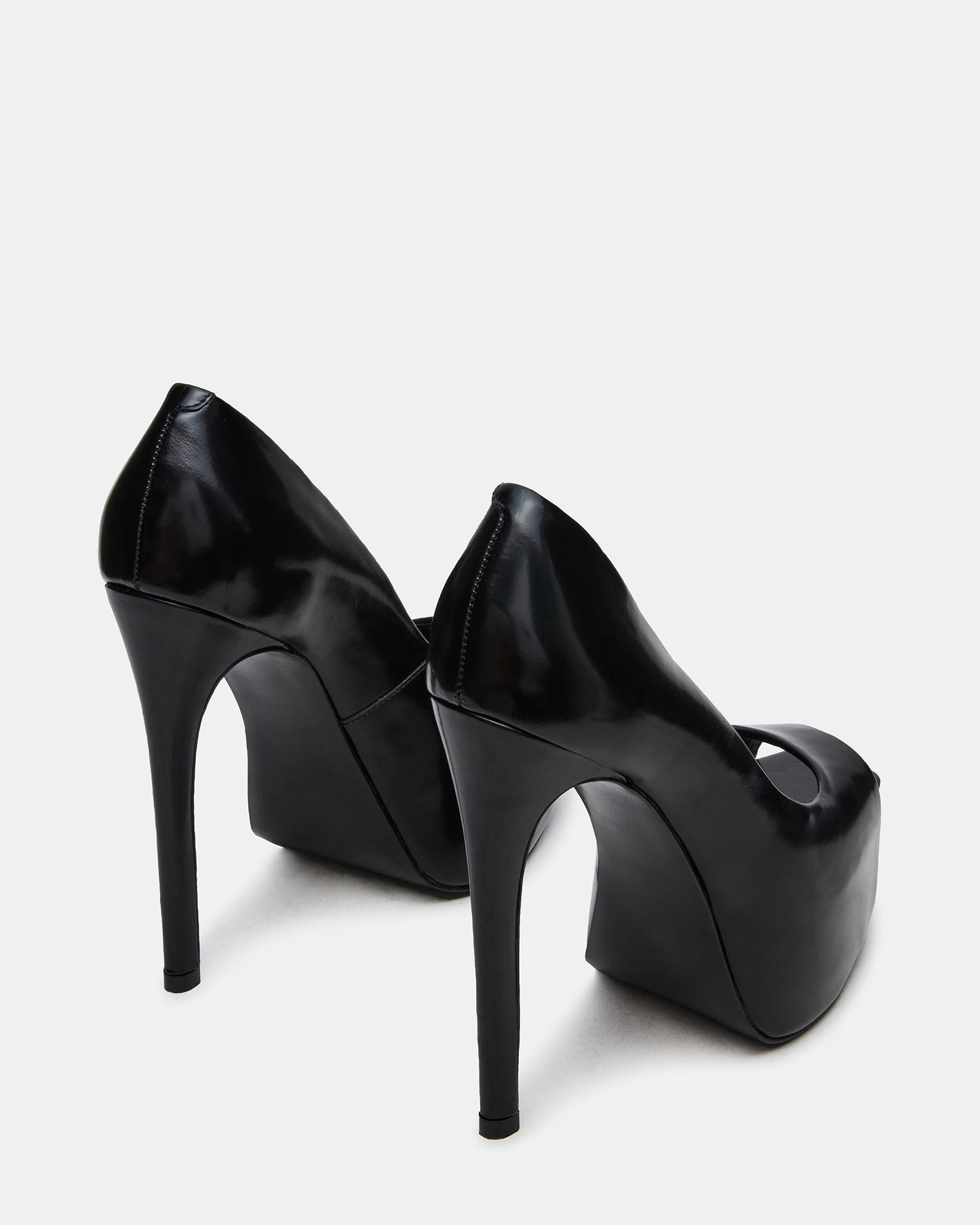 STELAN BLACK LEATHER