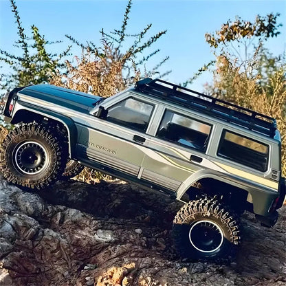 YIKONG YK4107 PRO Brushless 1/10 4WD RC Car Rock Crawler Two Speed Differential Lock LCG Chassis Tank Turn LED Lights Off-Road Climbing Truck