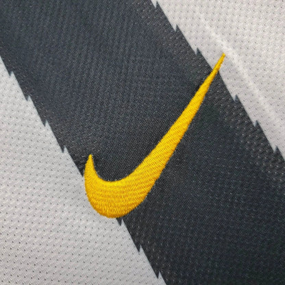 Retro Juventus Jersey Home Kit 2010/11 Football Soccer Shirt