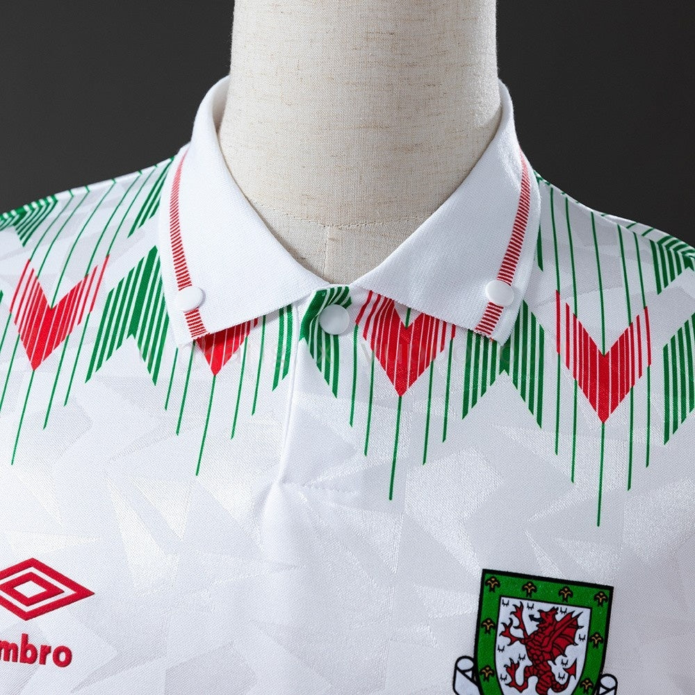 Wales Jersey 1990 Away Retro Football Kit