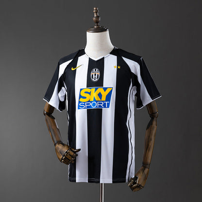 Juventus Jersey 2004-05 Home Retro Football Kit