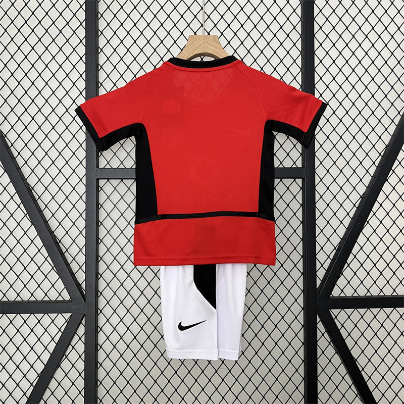 Retro Kids Manchester United Home Jersey 02/04
