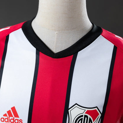 River Plate Jersey 2003-04 Home Retro Football Kit