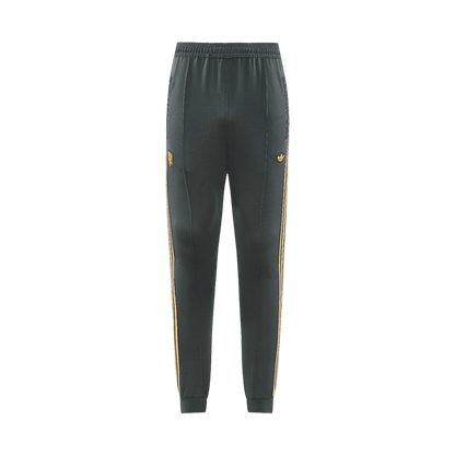 Manchester United 2025/26 Black Training Tracksuit Kit (Top+Pants)