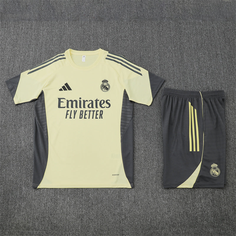 Real Madrid Training Tracksuits 25/26 Football Kit Soccer Jersey
