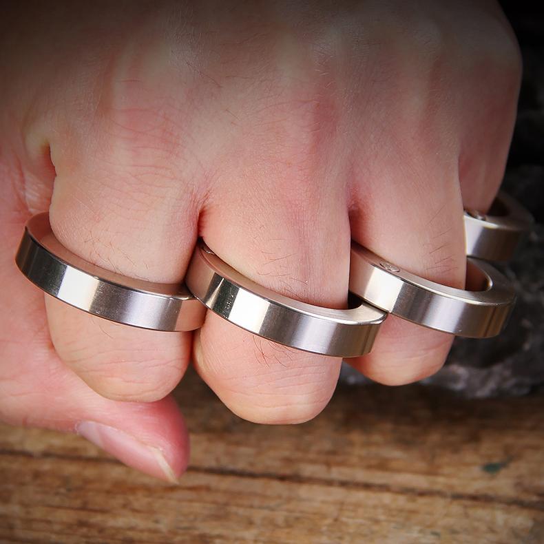 Brass Folding Knuckles – Ring with Transformable Self Defense Jewelry